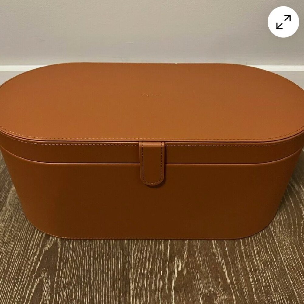 Dyson Airwrap™ Complete (Nickel/Fuchsia) in Brown Leather Case: NEW - Picture 2 of 2